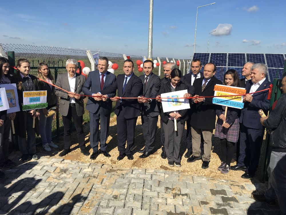 Güneş Uzunköprü’de Enerjiye Dönüşüyor